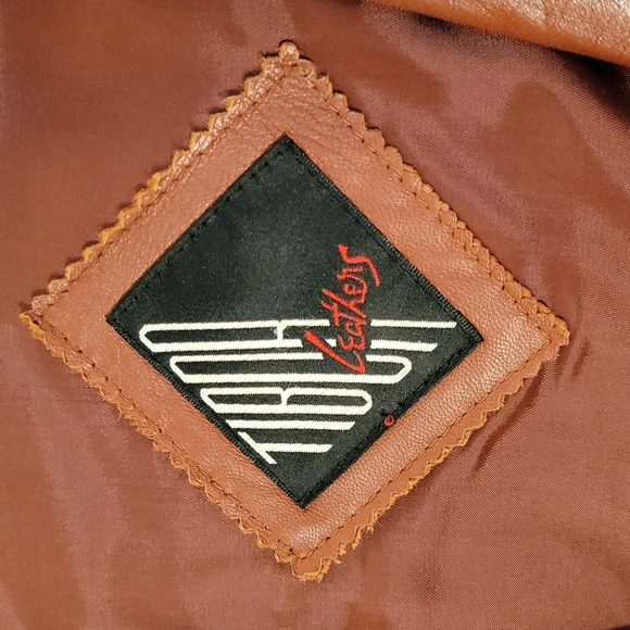 Tibor Leathers Geniune Leather Jacket - Picture 3 of 6